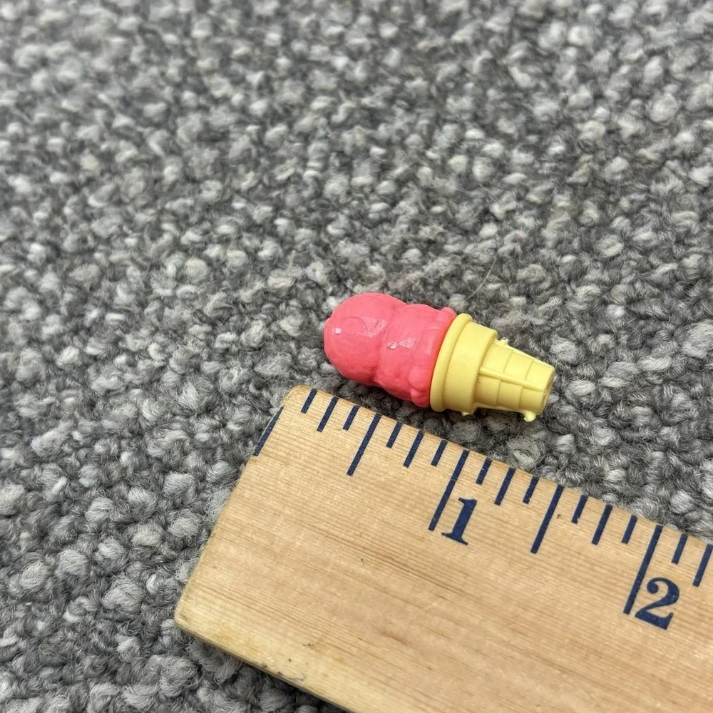 Vintage‎ 1987 Barbie Ice Cream Shop Cones Banana Splits More